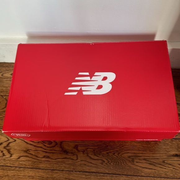 NEW IN BOX New Balance Fresh Foam X 840v1 Arctic Grey w Raspberry Sneakers - Picture 5 of 12